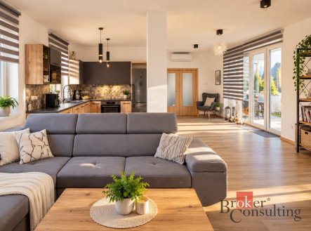 Prodej domu/vily, 198 m²