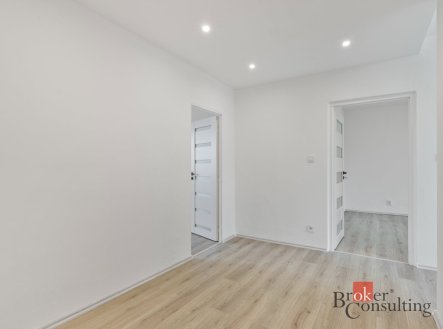Pronájem bytu, 2+1, 62 m²