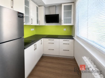 Pronájem bytu, 1+kk, 27 m²
