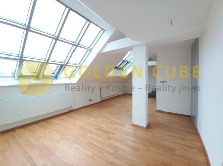 Pronájem bytu, 3+kk, 112 m²