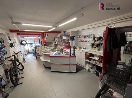 Pronájem - obchodní prostor, 183 m²