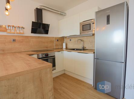 Pronájem bytu, 2+kk, 73 m²