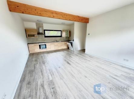 Pronájem bytu, 3+kk, 70 m²