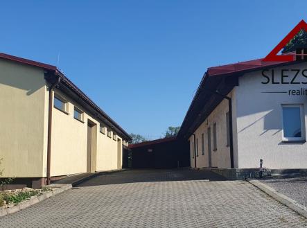 Prodej - komerční objekt, sklad, 1 181 m²