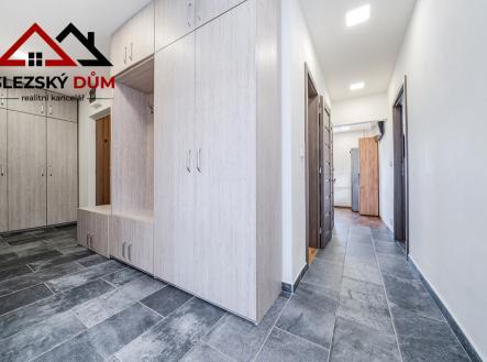 Ing. Lumír Mrázek, tel.: 606 187 222