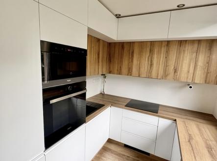 Prodej bytu, 3+1, 74 m²