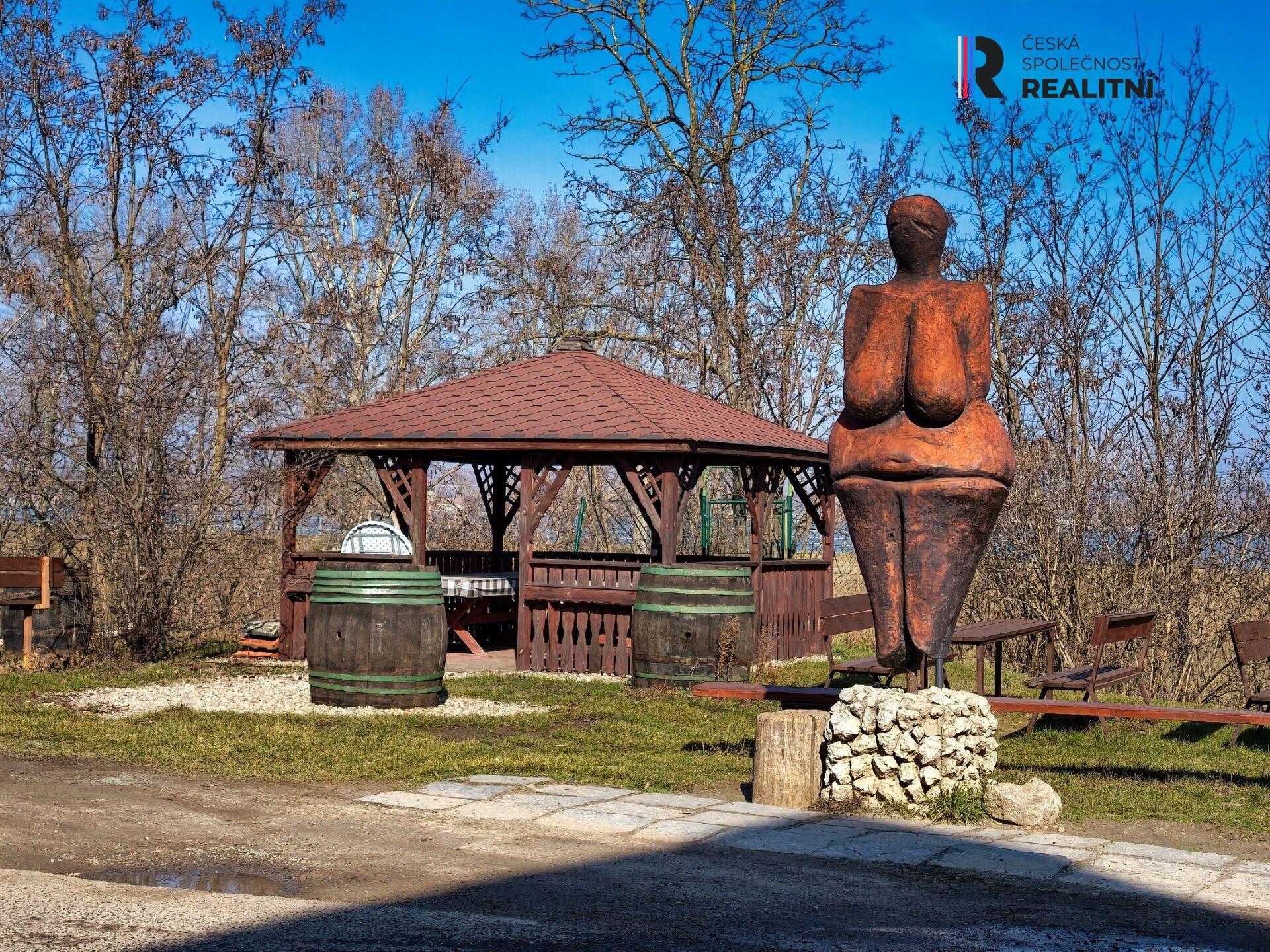 Výjimečný rekreační pozemek 431 m² – Dolní Věstonice, pod Pálavou u Nových Mlýnů