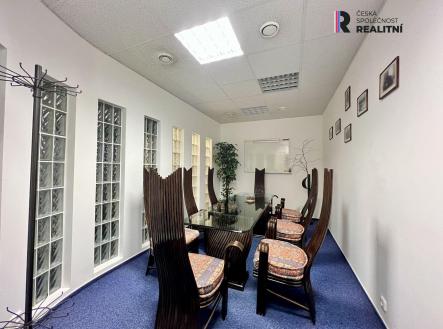 Pronájem kanceláře, 16 m²