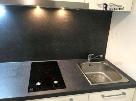 Pronájem bytu, 1+kk, 30 m²