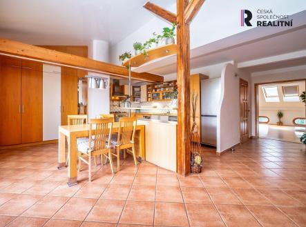 Prodej bytu, 3+1, 190 m²