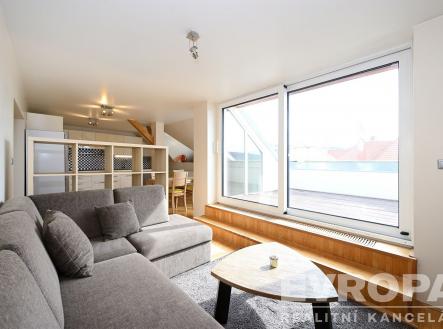 Pronájem bytu, 2+kk, 105 m²