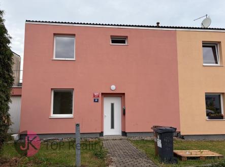 Pronájem domu/vily, 100 m²