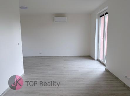 Pronájem domu/vily, 100 m²