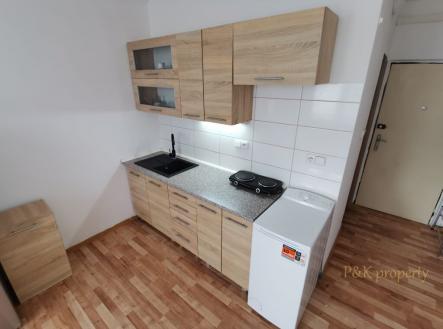 Pronájem bytu, 1+kk, 23 m²