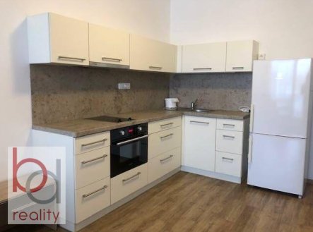 Pronájem bytu, 1+kk, 38 m²