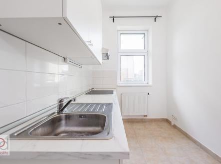 Pronájem bytu, 2+kk, 38 m²