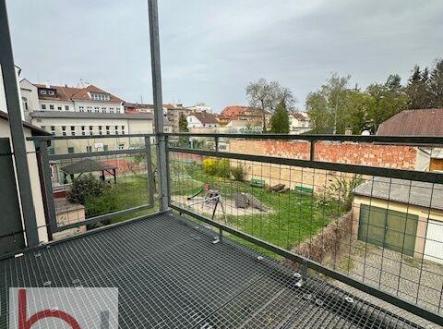 Pronájem bytu, 1+1, 38 m²