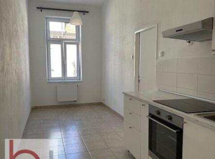 Pronájem bytu, 1+1, 37 m²