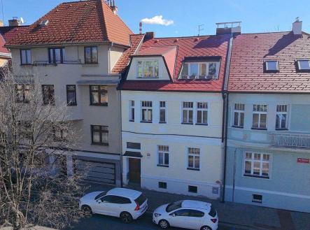 Prodej nájemního domu, 240 m²