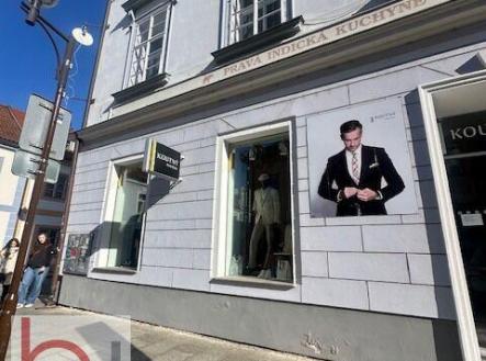 Pronájem obchodní prostor