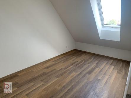Pronájem bytu, 2+kk, 62 m²