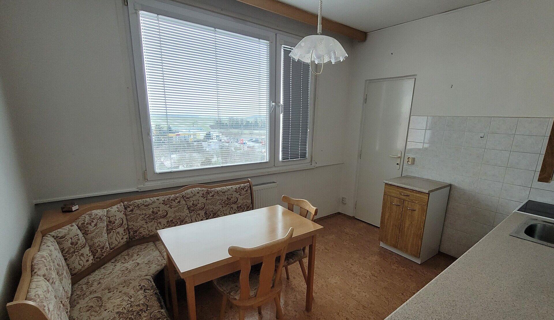 Byt 2+1 Roudnice n.L.