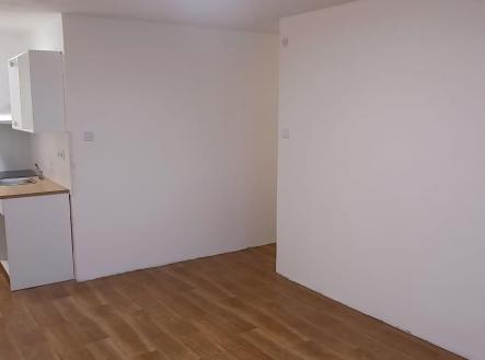 Pronájem bytu, 2+kk, 42 m²
