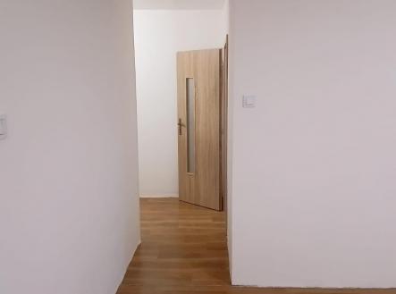 Pronájem bytu, 2+kk, 42 m²