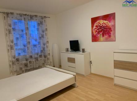 Pronájem bytu, 1+1, 36 m²