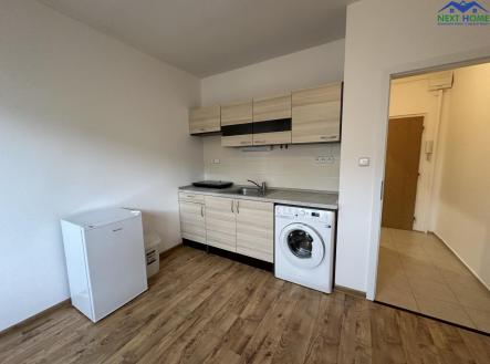 Pronájem bytu, 1+kk, 22 m²