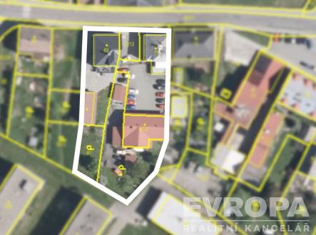 Prodej - dům/vila, 820 m²