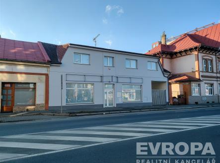 Prodej obchodní prostor, 286 m²