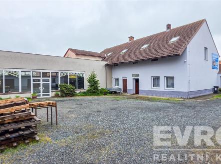 Pronájem jiné, 425 m²