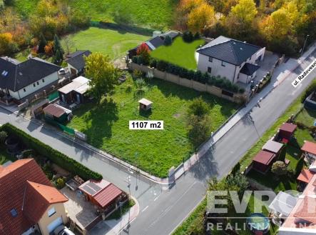 Prodej pozemku pro bydlení, 1 107 m²