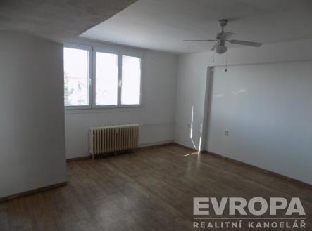 Pronájem bytu, 2+kk, 45 m²