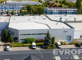 Pronájem obchodní prostory, 600 m²