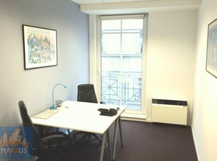 Pronájem kanceláře, 37 m²
