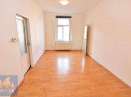 Pronájem bytu, 2+kk, 44 m²