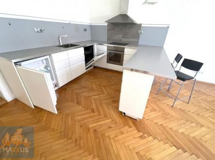 Pronájem bytu, 2+kk, 75 m²