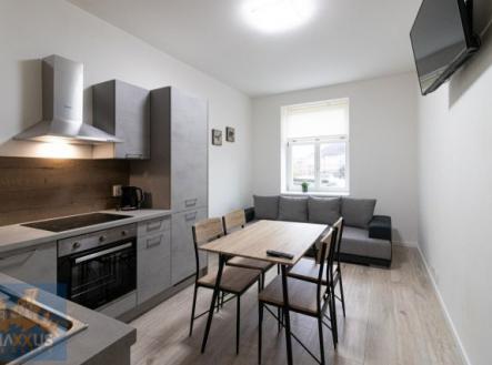 Pronájem bytu, 2+kk, 39 m²