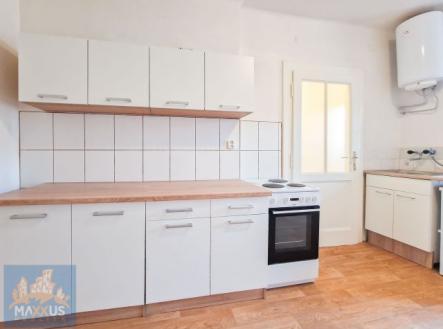 Pronájem bytu, 2+kk, 37 m²