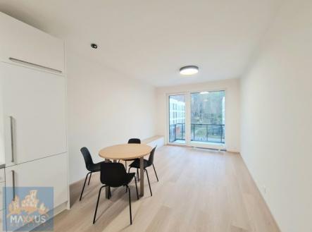 Pronájem bytu, 3+kk, 68 m²