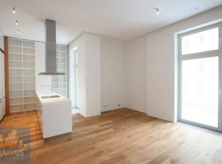 Pronájem bytu, 2+kk, 89 m²