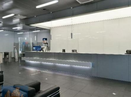 Pronájem kanceláře, 208 m²