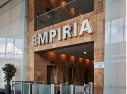 Pronájem kanceláře, 266 m²