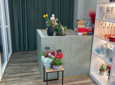 Pronájem - obchodní prostor, 32 m²