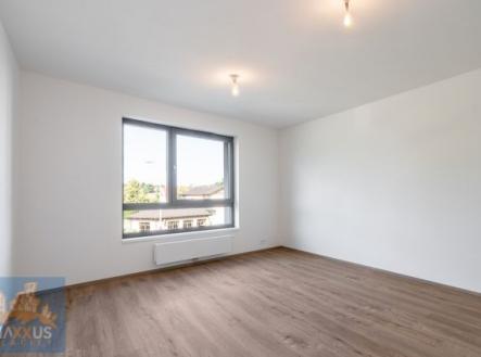 Pronájem bytu, 1+kk, 32 m²