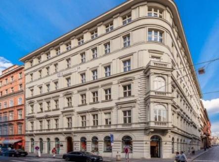 Pronájem kanceláře, 343 m²