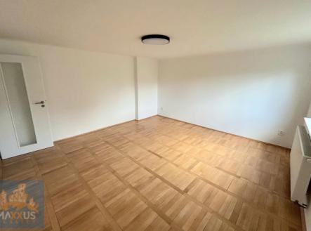 Pronájem bytu, 2+1, 57 m²