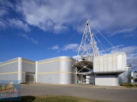 Pronájem komerčního objektu, sklad, 3 370 m²